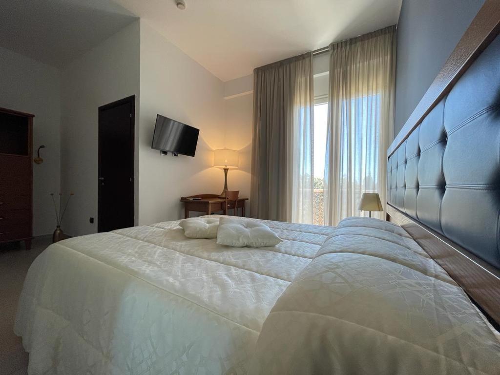 Hotel Posidonia ポルト・チェザーレオ エクステリア 写真